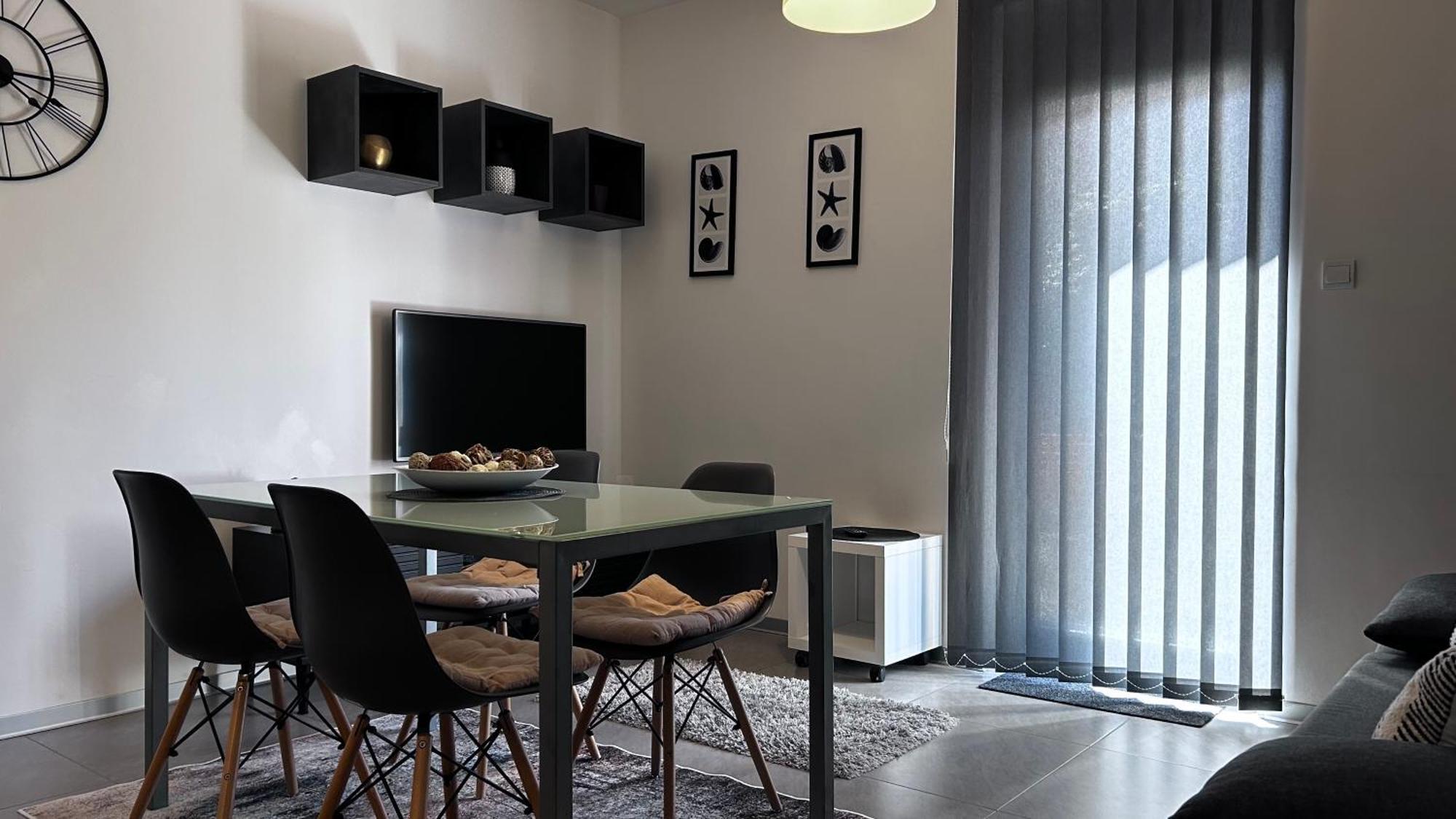 Ivni Apartmani Новиград Екстериор снимка